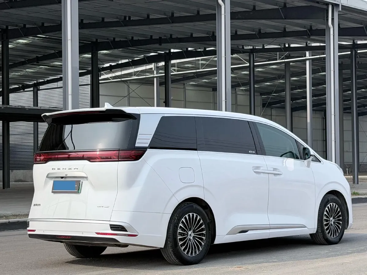 2024 Denza D9 1.5T 139HP L4 E-CVT PHEV 40KWH,autocango,china used car exporter,china ev exporter,chinese used car exporter,chinese used ev exporter