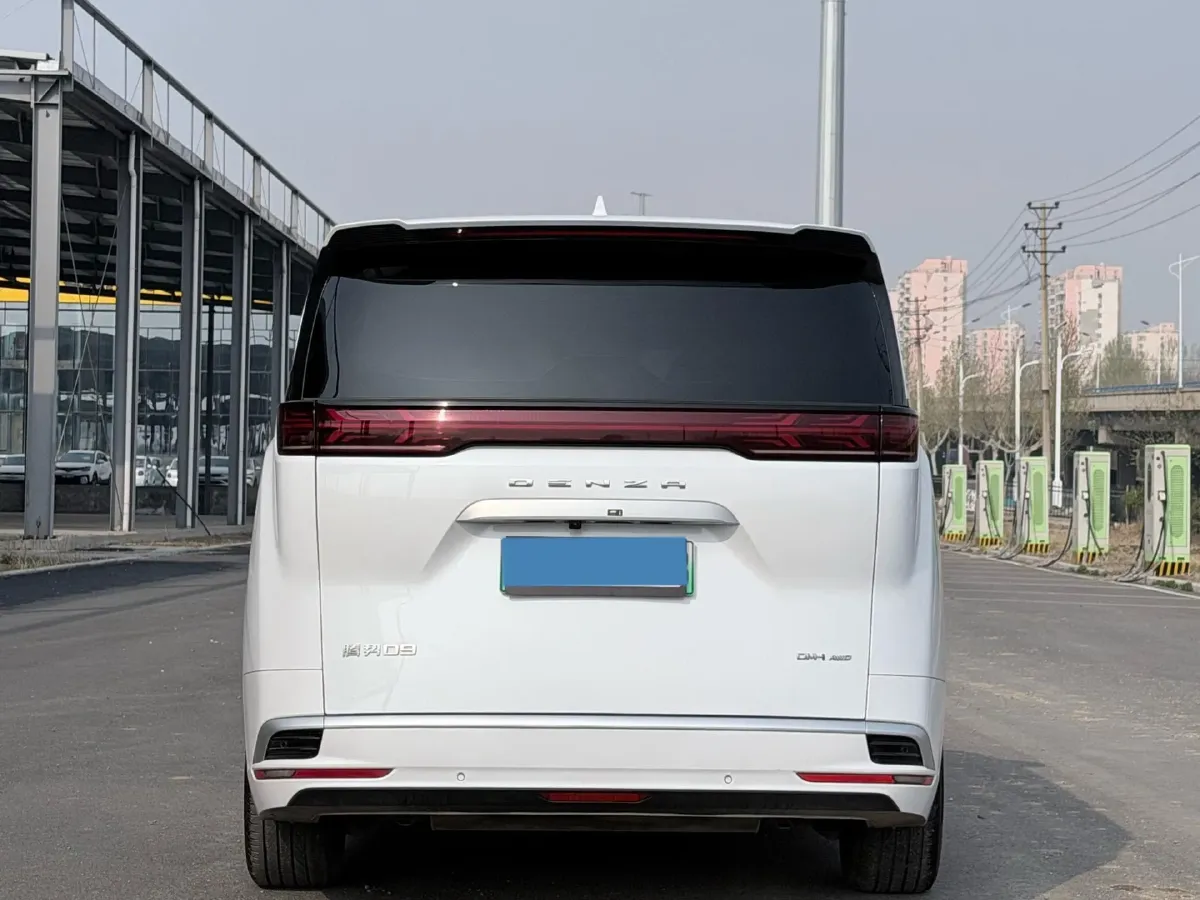 2024 Denza D9 1.5T 139HP L4 E-CVT PHEV 40KWH,autocango,china used car exporter,china ev exporter,chinese used car exporter,chinese used ev exporter