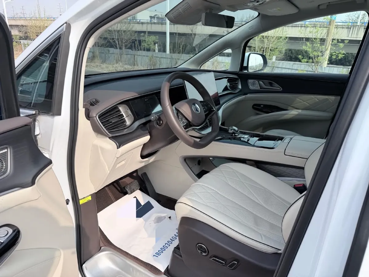 2024 Denza D9 1.5T 139HP L4 E-CVT PHEV 40KWH,autocango,china used car exporter,china ev exporter,chinese used car exporter,chinese used ev exporter