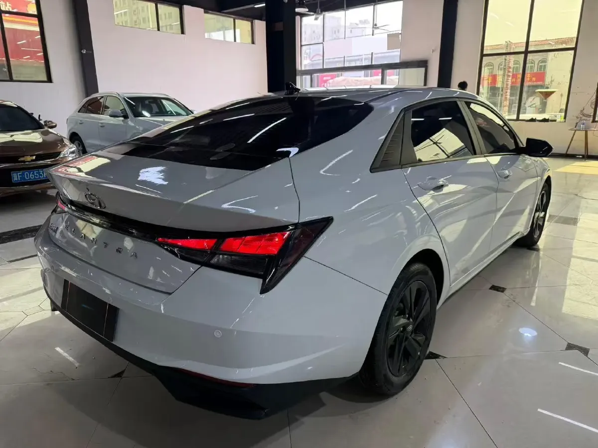2021 Hyundai Elantra 1.5L 115HP L4 CVT,autocango,china used car exporter,china ev exporter,chinese used car exporter,chinese used ev exporter