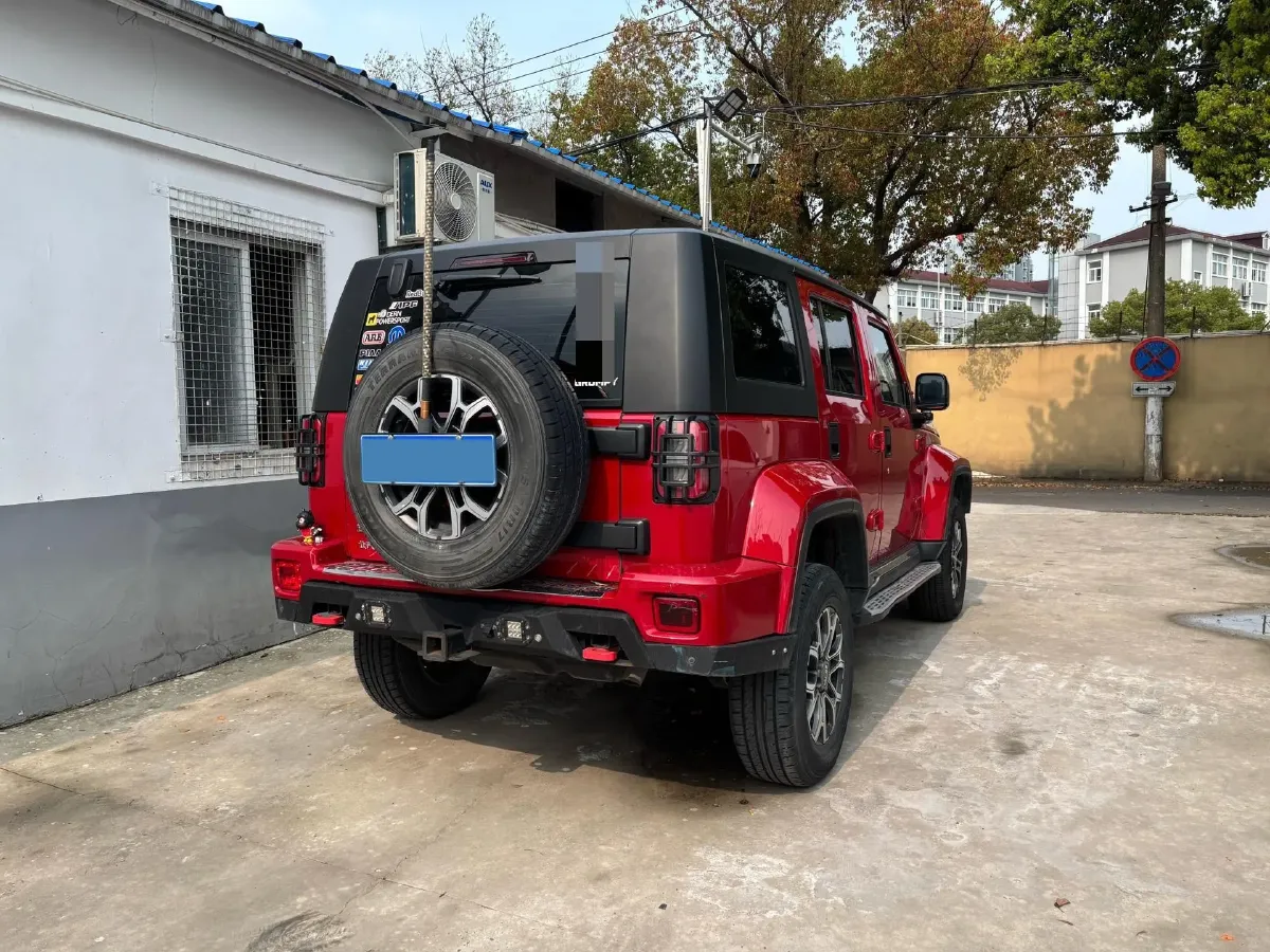 2020 Beijing BJ40 2.0T 224HP L4 8AT,autocango,china used car exporter,china ev exporter,chinese used car exporter,chinese used ev exporter