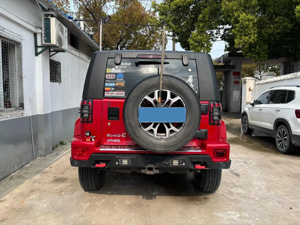 2020 Beijing BJ40 2.0T 224HP L4 8AT,autocango,china used car exporter,china ev exporter,chinese used car exporter,chinese used ev exporter