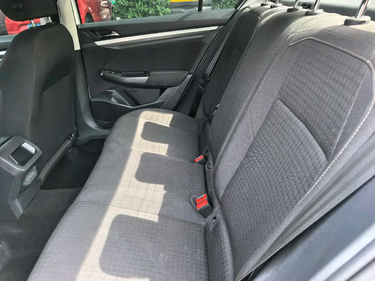 2021 Volkswagen Bora 1.5L 113HP L4 6AT,autocango,china used car exporter,china ev exporter,chinese used car exporter,chinese used ev exporter