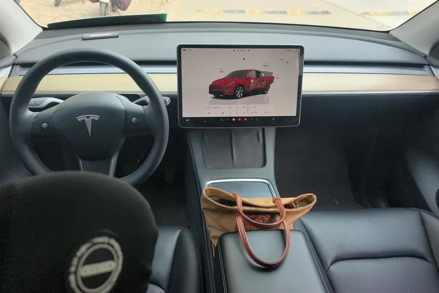 2022 Tesla Model Y BEV 60KWH,autocango,china used car exporter,china ev exporter,chinese used car exporter,chinese used ev exporter