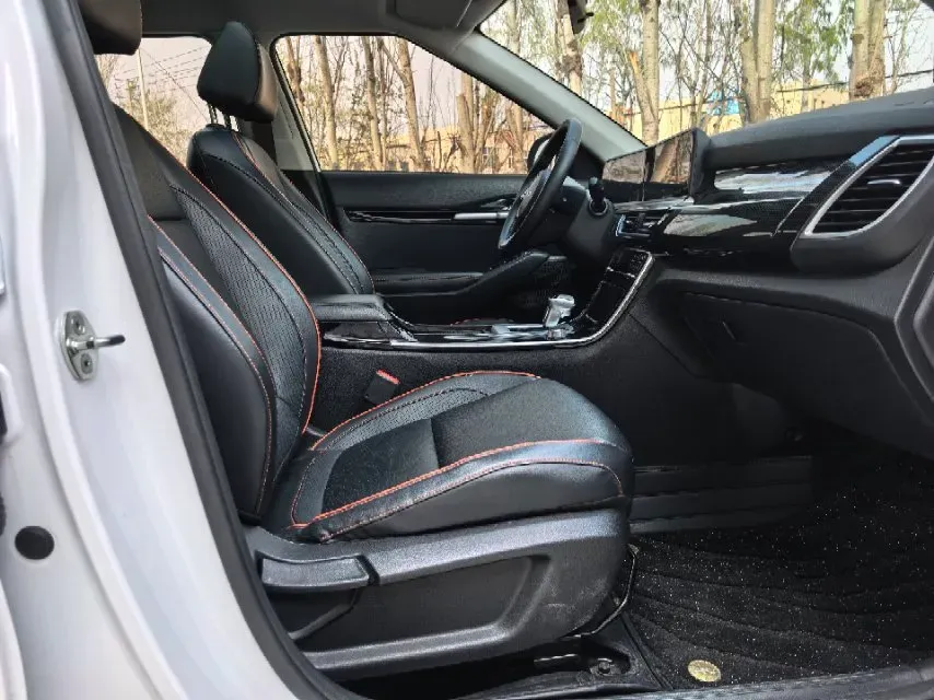 2023 Kia Seltos 1.5L 115HP L4 CVT,autocango,china used car exporter,china ev exporter,chinese used car exporter,chinese used ev exporter