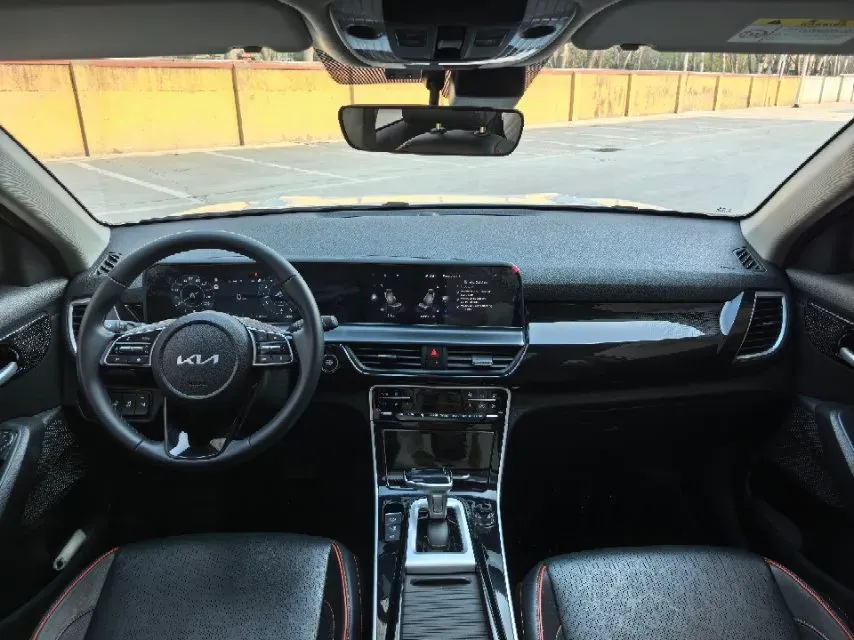 2023 Kia Seltos 1.5L 115HP L4 CVT,autocango,china used car exporter,china ev exporter,chinese used car exporter,chinese used ev exporter