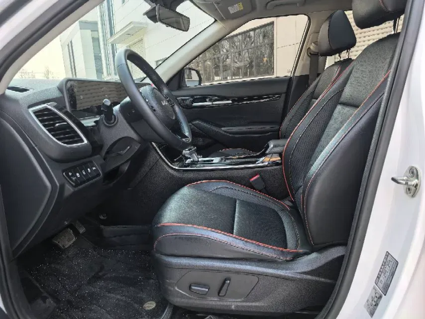 2023 Kia Seltos 1.5L 115HP L4 CVT,autocango,china used car exporter,china ev exporter,chinese used car exporter,chinese used ev exporter