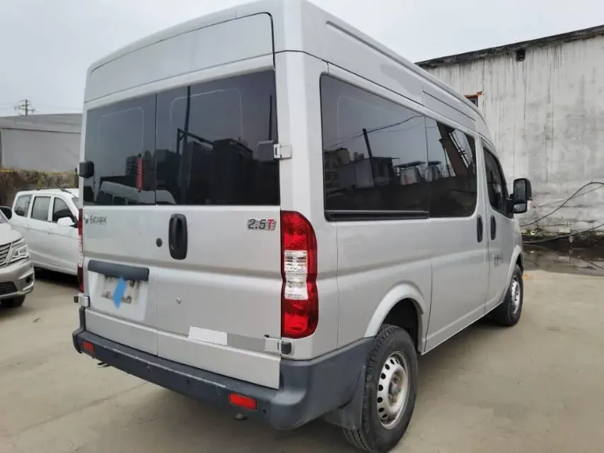 2021 DongFeng DFAC YuFeng 2.5T 136HP L4 6MT,autocango,china used car exporter,china ev exporter,chinese used car exporter,chinese used ev exporter