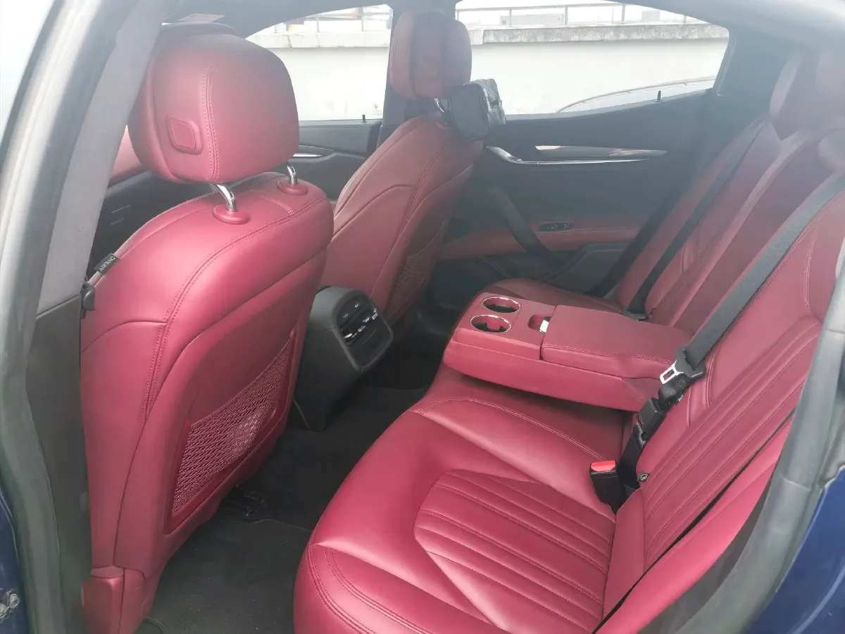 2018 Maserati Ghibli 3.0T 350HP V6 8AT,autocango,china used car exporter,china ev exporter,chinese used car exporter,chinese used ev exporter