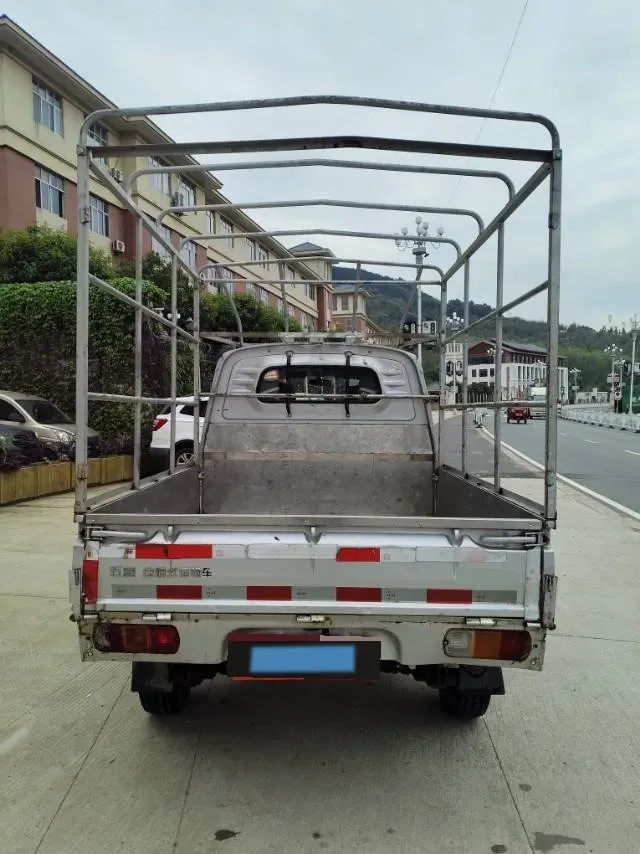2019 WuLing RongGuang Mini Truck 1.2L 82HP L4 5MT,autocango,china used car exporter,china ev exporter,chinese used car exporter,chinese used ev exporter