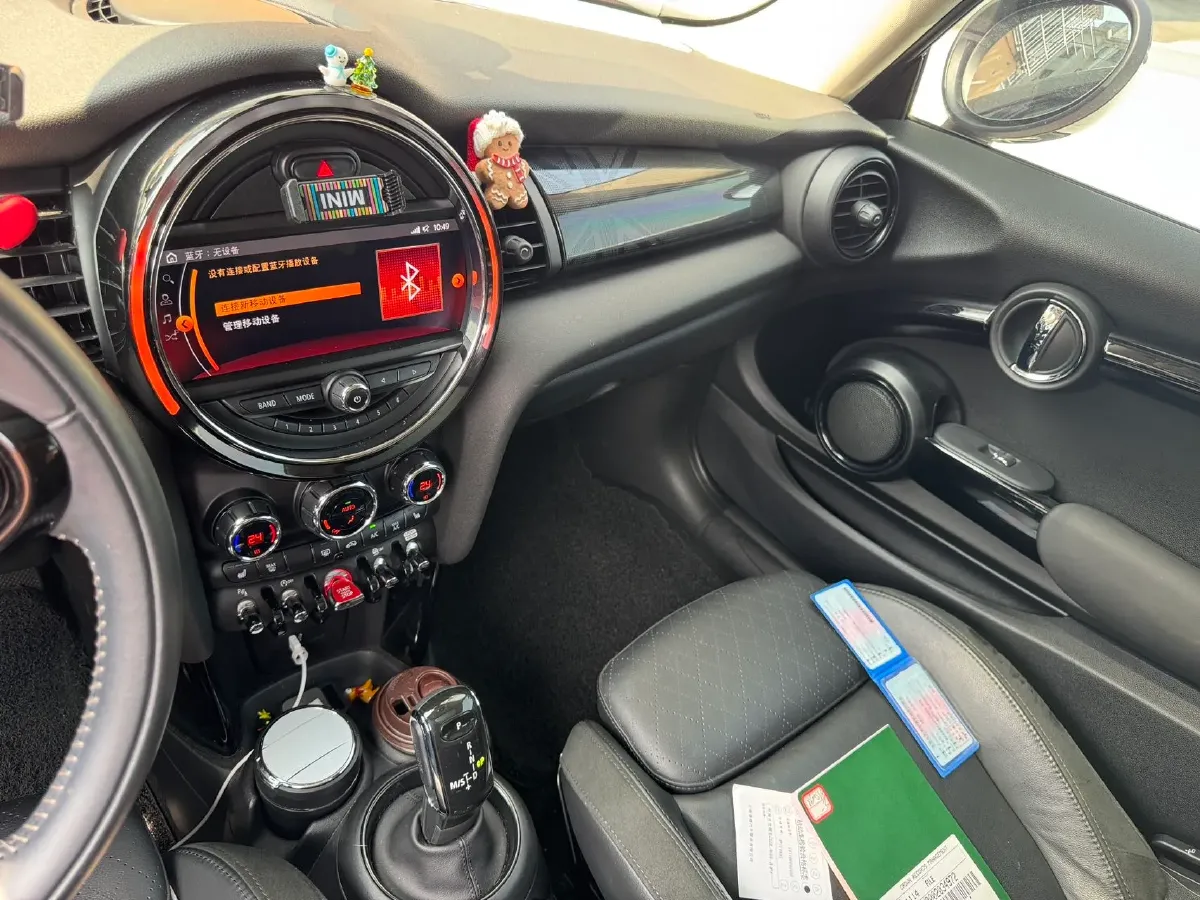 2019 MINI MINI 1.5T 136HP L3 7DCT,autocango,china used car exporter,china ev exporter,chinese used car exporter,chinese used ev exporter