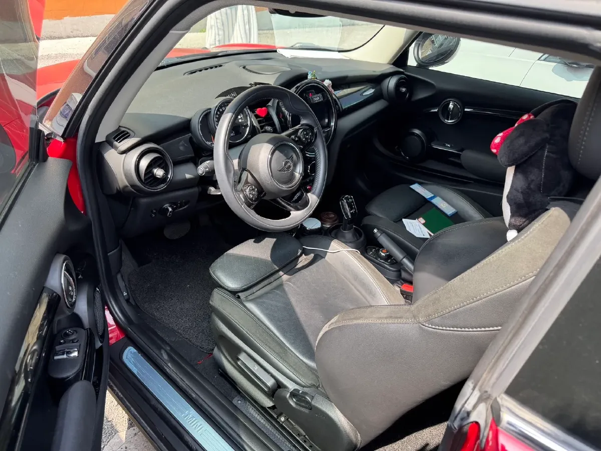 2019 MINI MINI 1.5T 136HP L3 7DCT,autocango,china used car exporter,china ev exporter,chinese used car exporter,chinese used ev exporter