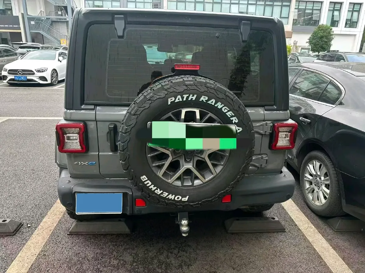 2021 Jeep Wrangler 2.0T 266HP L4 8AT PHEV 17KWH,autocango,china used car exporter,china ev exporter,chinese used car exporter,chinese used ev exporter