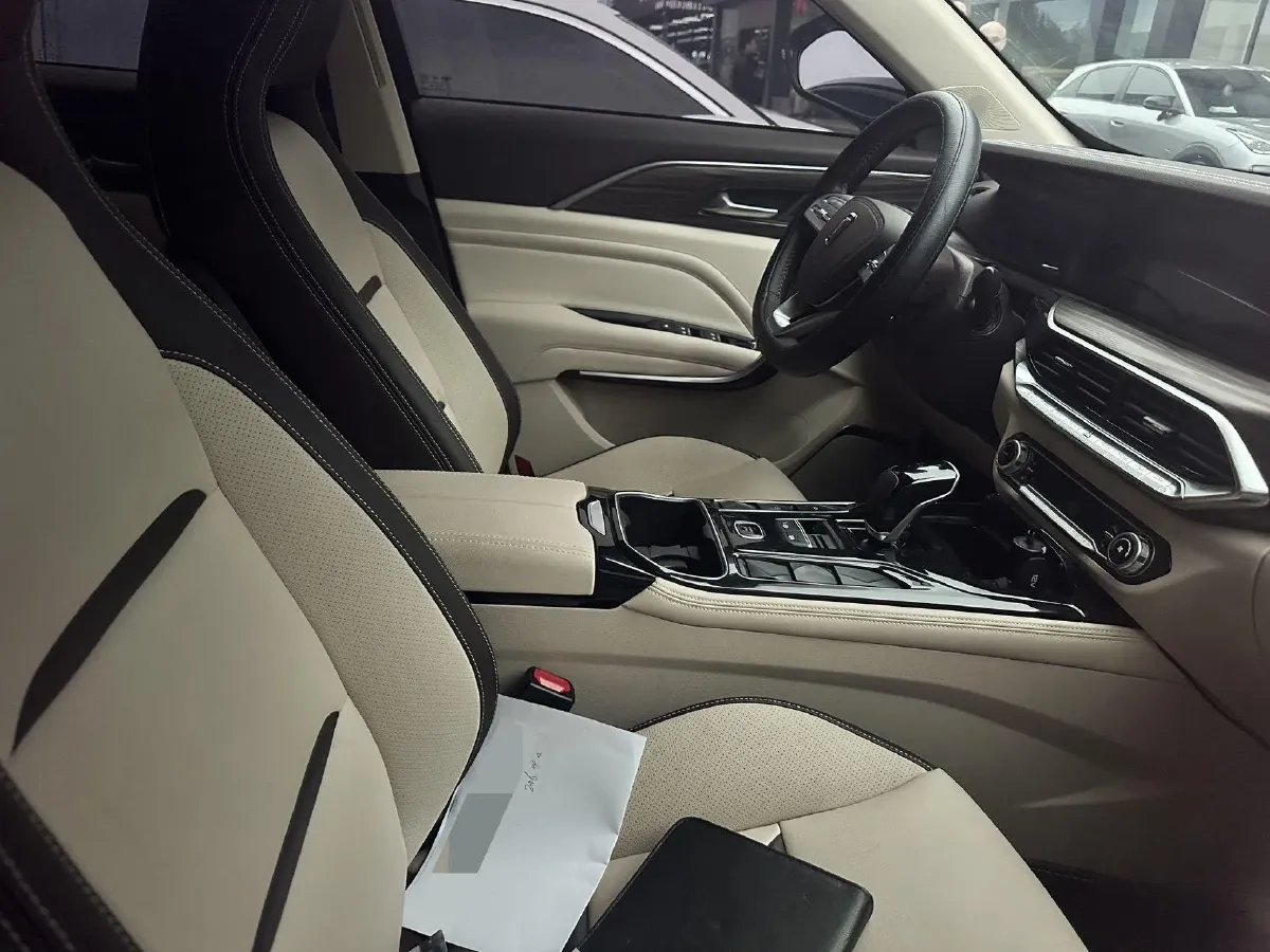 2020 Bestune T77 1.5T 169HP L4 7DCT,autocango,china used car exporter,china ev exporter,chinese used car exporter,chinese used ev exporter