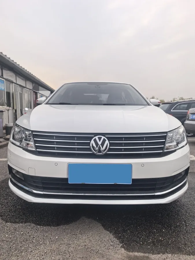 2017 Volkswagen Lavida 1.4T 131HP L4 7DCT,autocango,china used car exporter,china ev exporter,chinese used car exporter,chinese used ev exporter