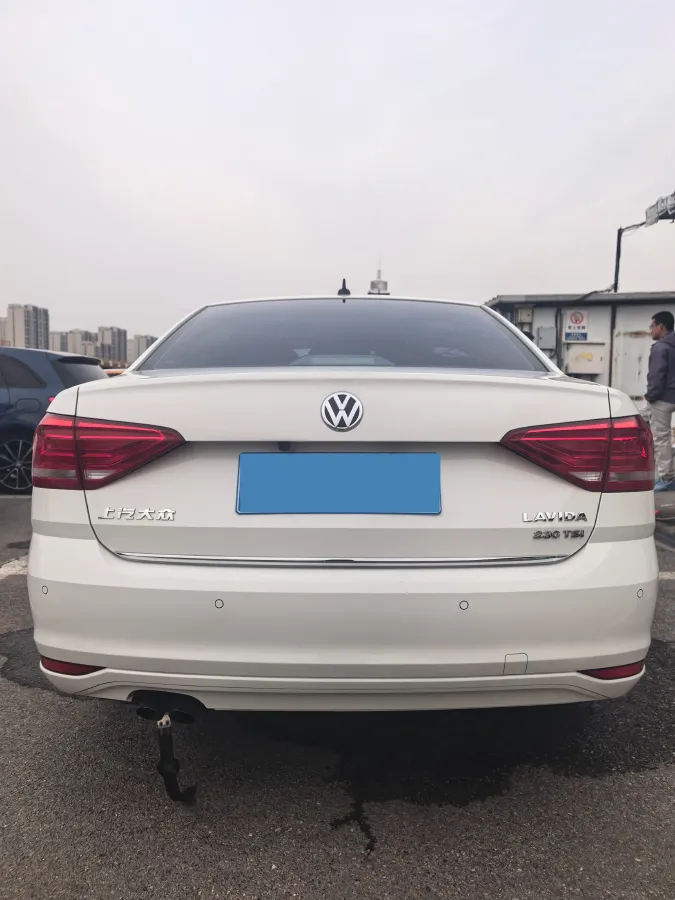 2017 Volkswagen Lavida 1.4T 131HP L4 7DCT,autocango,china used car exporter,china ev exporter,chinese used car exporter,chinese used ev exporter