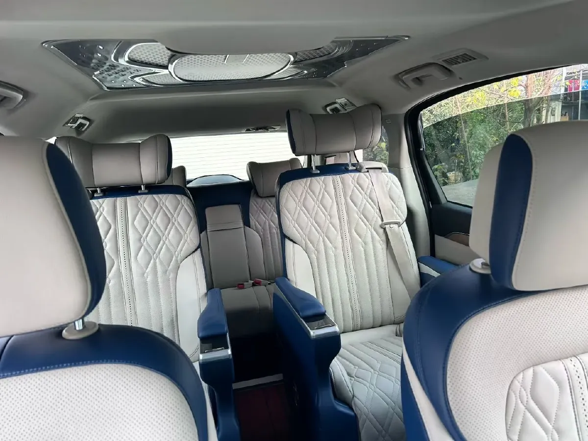 2018 Buick GL8 2.0T 260HP L4 6AT,autocango,china used car exporter,china ev exporter,chinese used car exporter,chinese used ev exporter