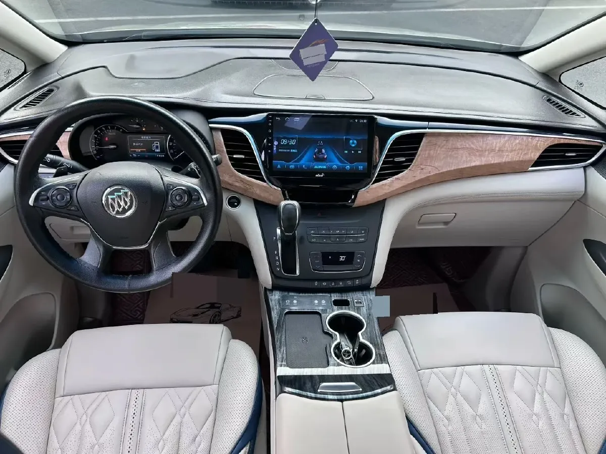 2018 Buick GL8 2.0T 260HP L4 6AT,autocango,china used car exporter,china ev exporter,chinese used car exporter,chinese used ev exporter