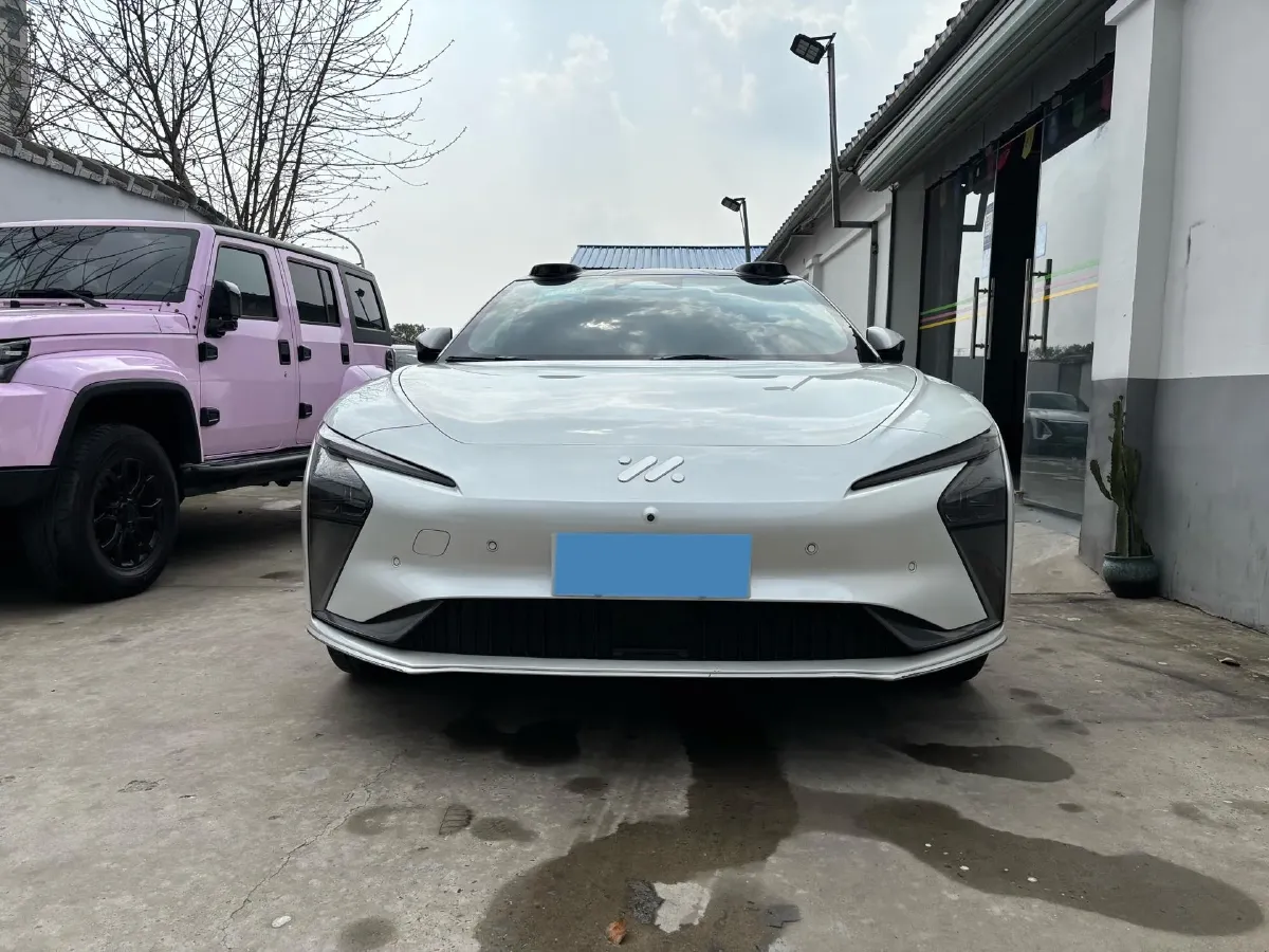 2022 IM L7 BEV 90KWH,autocango,china used car exporter,china ev exporter,chinese used car exporter,chinese used ev exporter