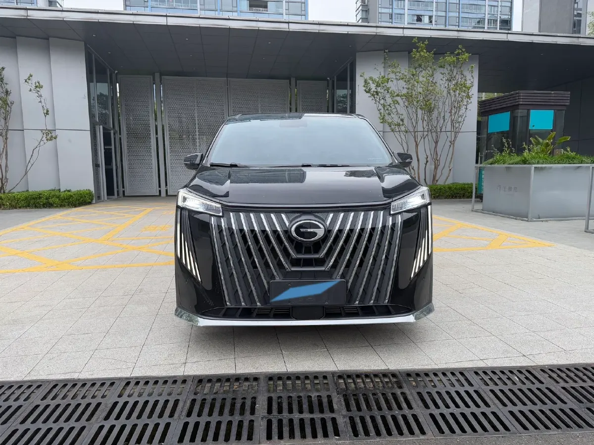 2024 GAC Trumpchi M8 2.0T 252HP L4 8AT,autocango,china used car exporter,china ev exporter,chinese used car exporter,chinese used ev exporter