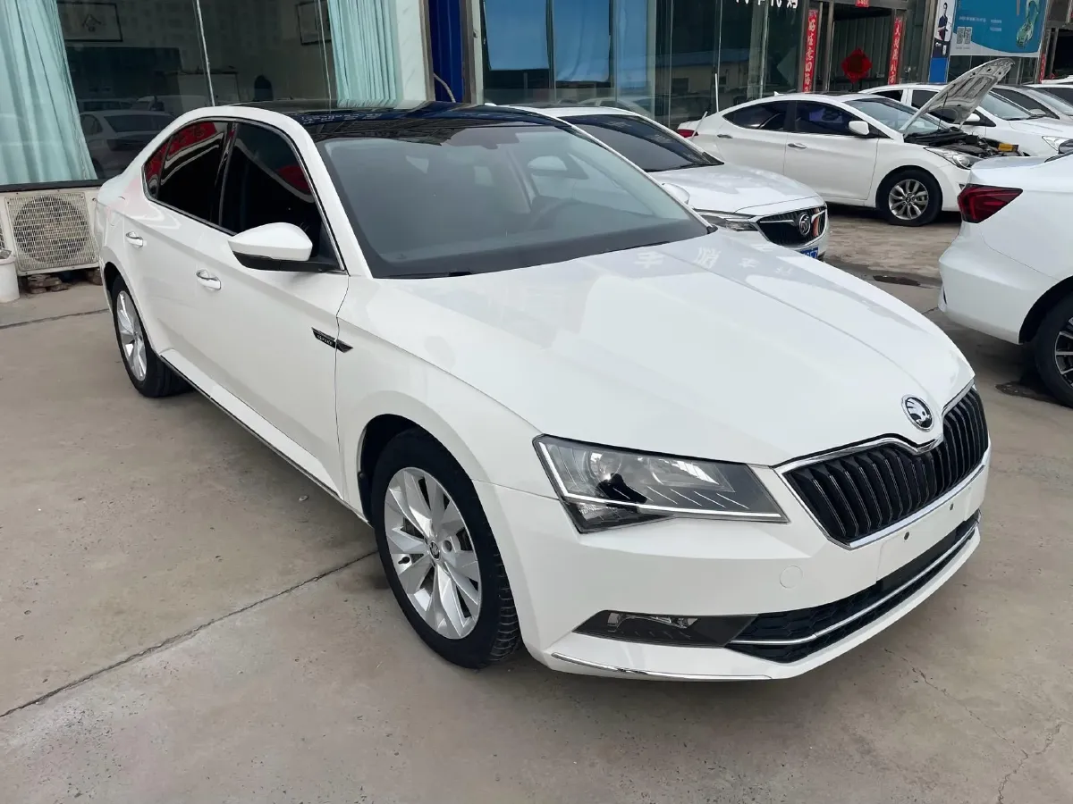 2018 Nissan Terra 2.5L 184HP L4 7AT,autocango,china used car exporter,china ev exporter,chinese used car exporter,chinese used ev exporter