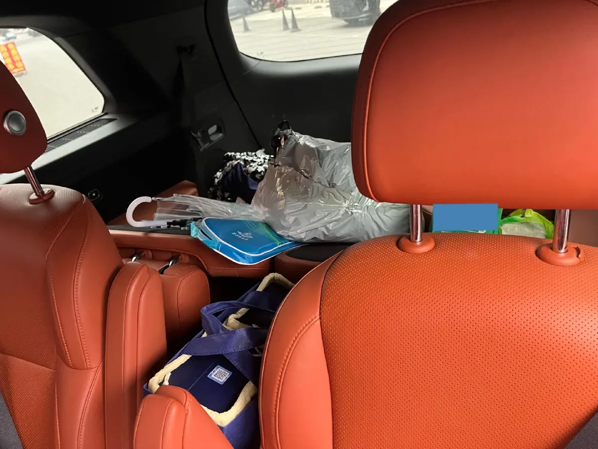 2023 Li L9 Range Extended 154HP REEV 42.6KWH,autocango,china used car exporter,china ev exporter,chinese used car exporter,chinese used ev exporter