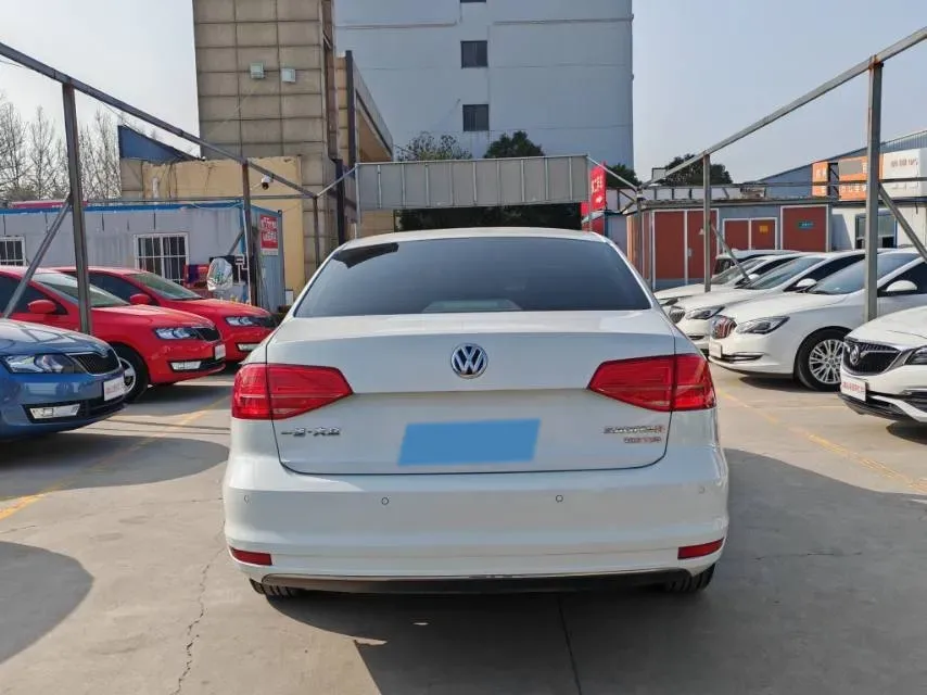 2018 Volkswagen Bora 1.4T 131HP L4 7DCT,autocango,china used car exporter,china ev exporter,chinese used car exporter,chinese used ev exporter