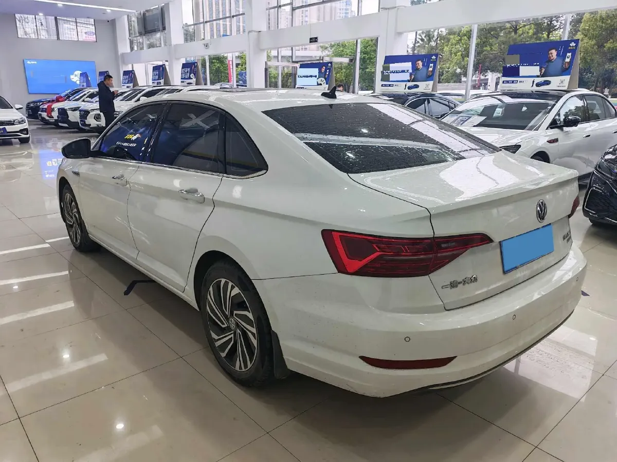 2021 Volkswagen Sagitar 1.4T 150HP L4 7DCT,autocango,china used car exporter,china ev exporter,chinese used car exporter,chinese used ev exporter