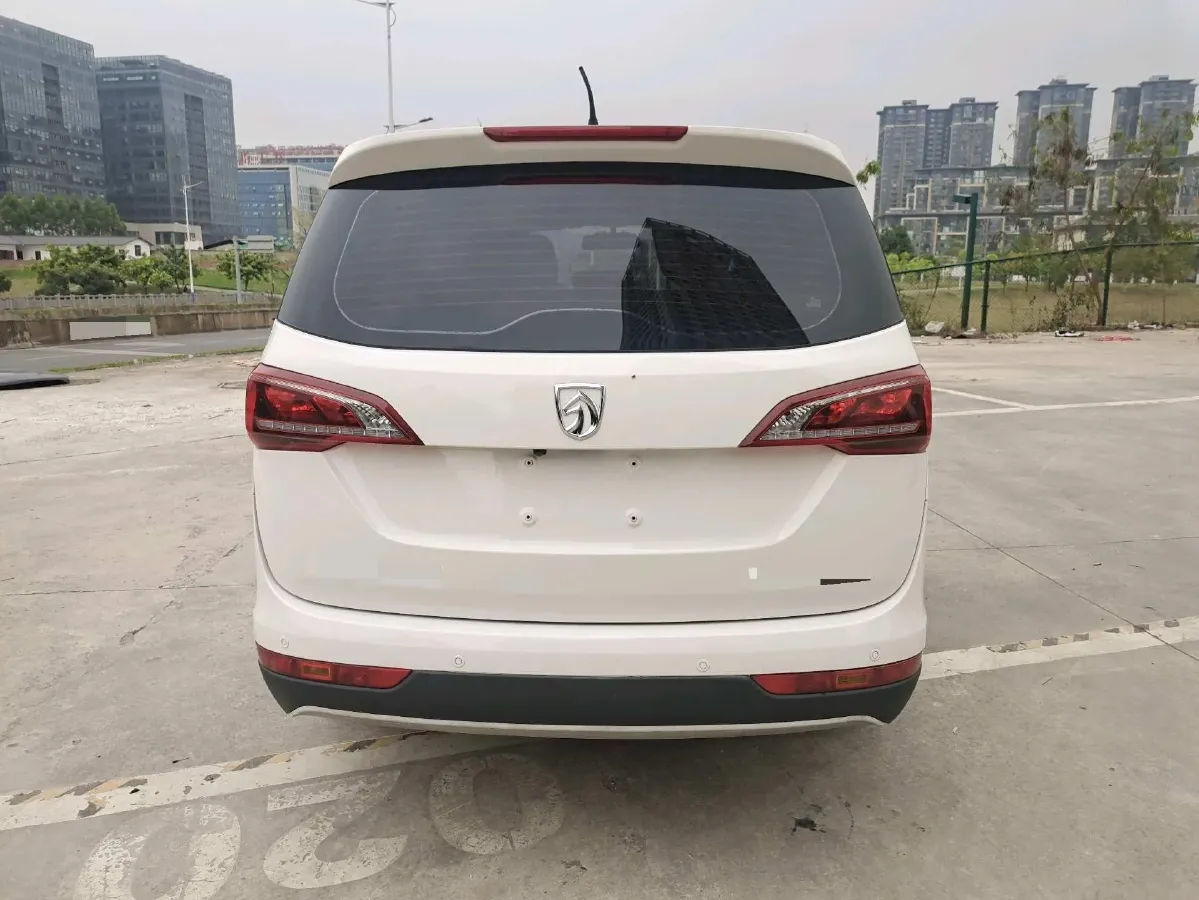 2019 BaoJun 730 1.5T 147HP L4 CVT,autocango,china used car exporter,china ev exporter,chinese used car exporter,chinese used ev exporter