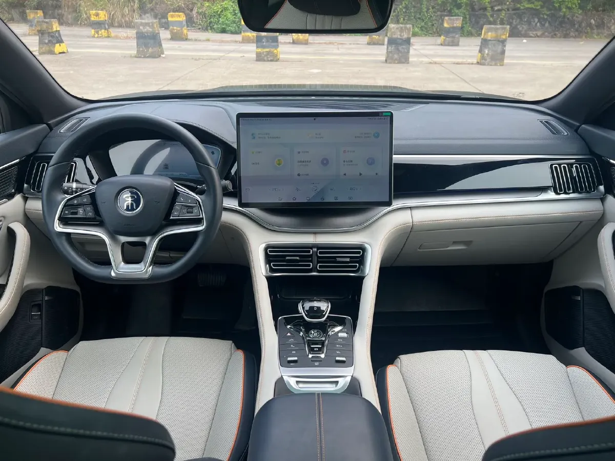 2022 Hyundai Tucson 2.0L 150HP L4 6AT Hybrid,autocango,china used car exporter,china ev exporter,chinese used car exporter,chinese used ev exporter