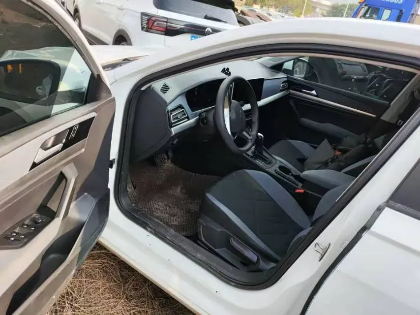 2023 Volkswagen Lavida 1.5L 113HP L4 6AT,autocango,china used car exporter,china ev exporter,chinese used car exporter,chinese used ev exporter