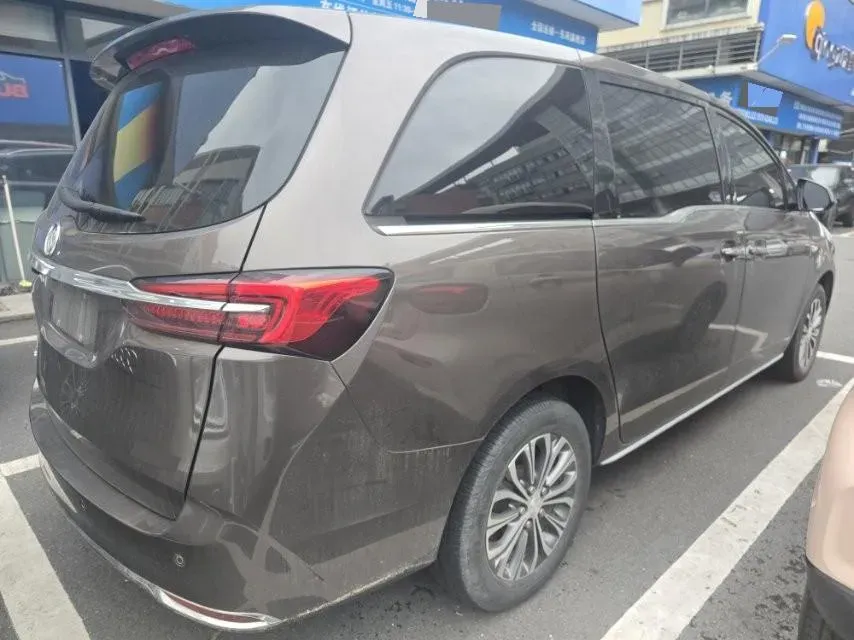 2023 Buick GL8 2.0T 237HP L4 9AT,autocango,china used car exporter,china ev exporter,chinese used car exporter,chinese used ev exporter