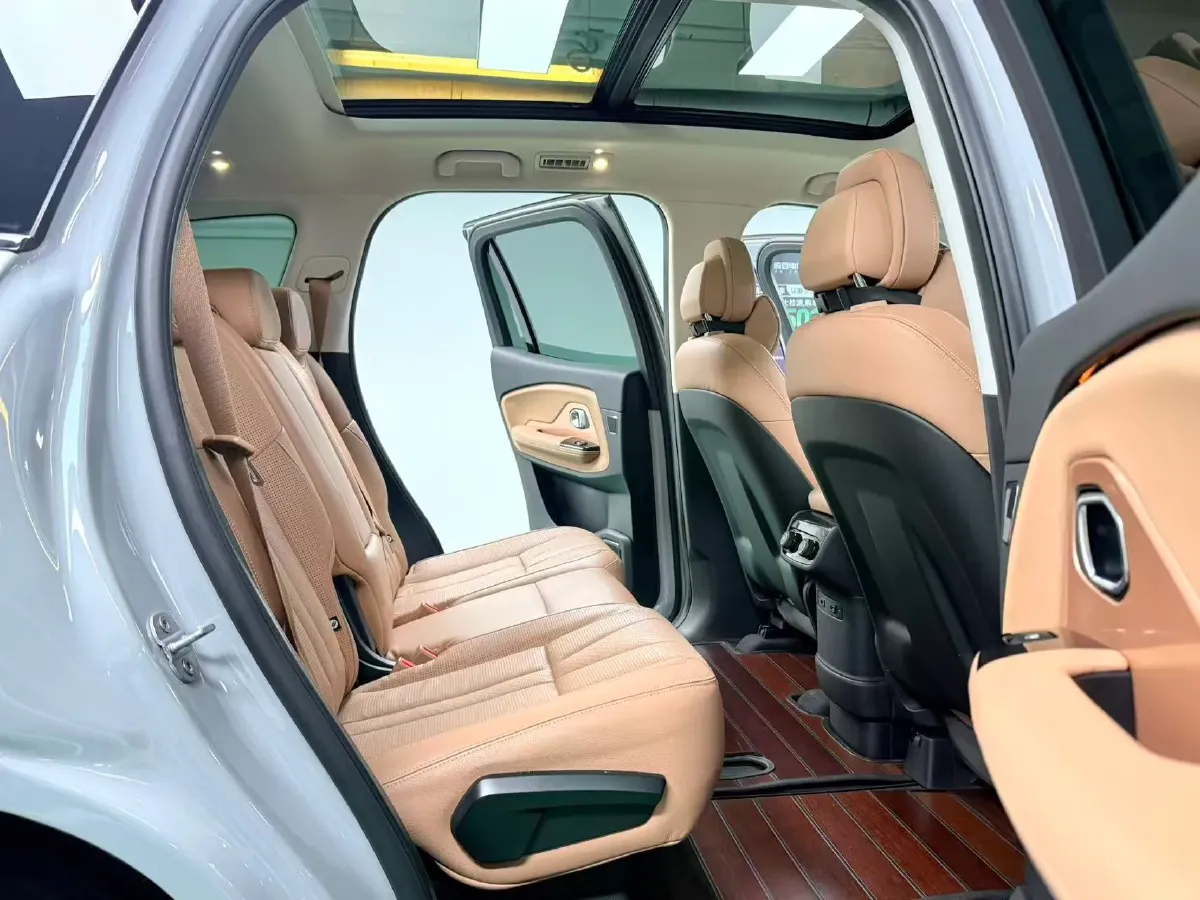 2019 NIO ES6 BEV 70KWH,autocango,china used car exporter,china ev exporter,chinese used car exporter,chinese used ev exporter