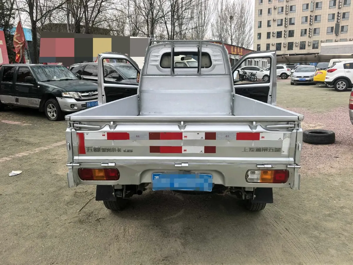 2018 WuLing RongGuang New Truck 1.5L 107HP L4 5MT,autocango,china used car exporter,china ev exporter,chinese used car exporter,chinese used ev exporter