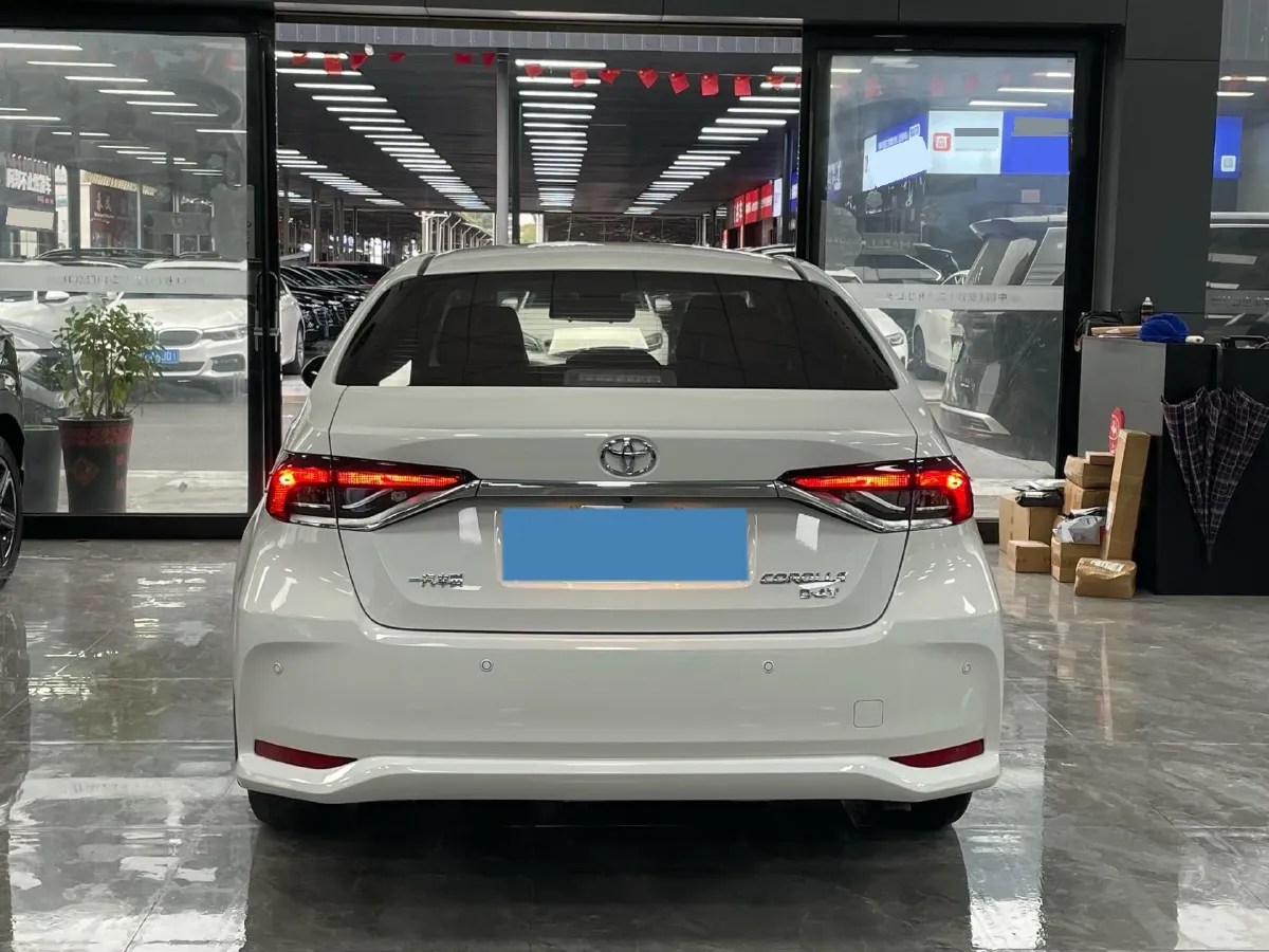 2021 Toyota Corolla 1.2T 116HP L4 CVT,autocango,china used car exporter,china ev exporter,chinese used car exporter,chinese used ev exporter