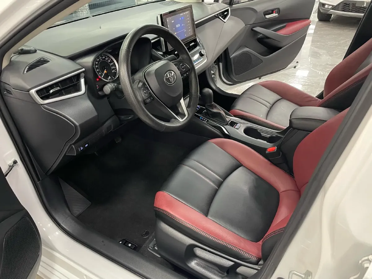 2021 Toyota Corolla 1.2T 116HP L4 CVT,autocango,china used car exporter,china ev exporter,chinese used car exporter,chinese used ev exporter