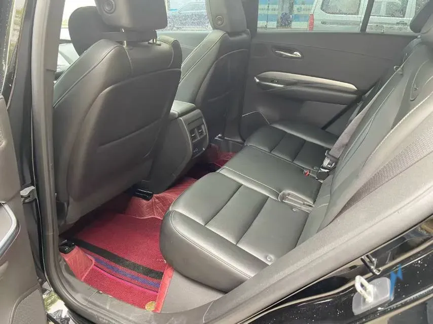 2021 Cadillac XT4 2.0T 237HP L4 9AT,autocango,china used car exporter,china ev exporter,chinese used car exporter,chinese used ev exporter