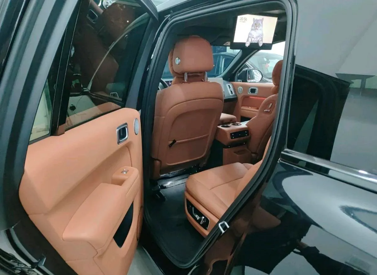 2024 Ford Bronco 2.3T 275HP L4 10AT,autocango,china used car exporter,china ev exporter,chinese used car exporter,chinese used ev exporter