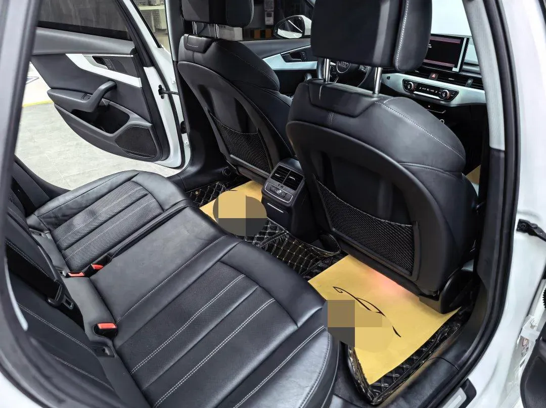 2020 Audi A4L 2.0T 190HP L4 7DCT,autocango,china used car exporter,china ev exporter,chinese used car exporter,chinese used ev exporter