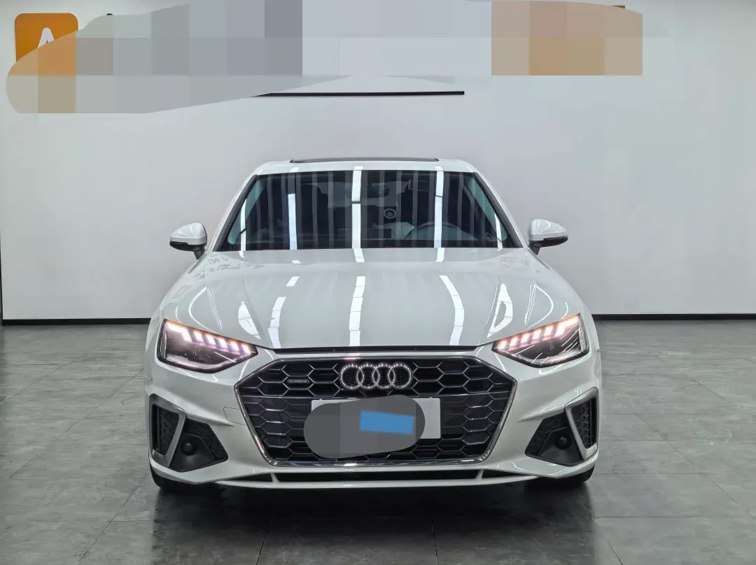2020 Audi A4L 2.0T 190HP L4 7DCT,autocango,china used car exporter,china ev exporter,chinese used car exporter,chinese used ev exporter