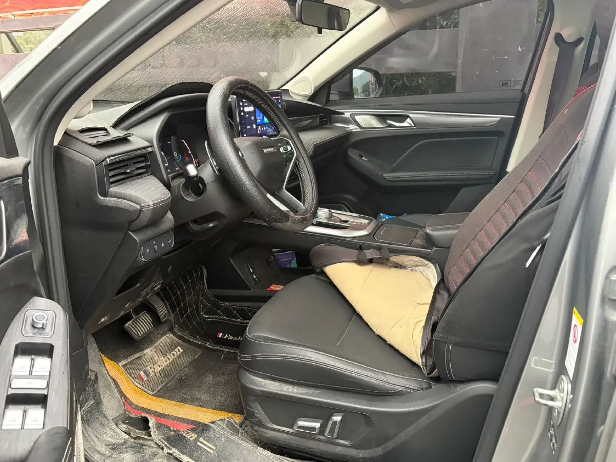 2021 Haval Jolion 1.5T 150HP L4 7DCT,autocango,china used car exporter,china ev exporter,chinese used car exporter,chinese used ev exporter