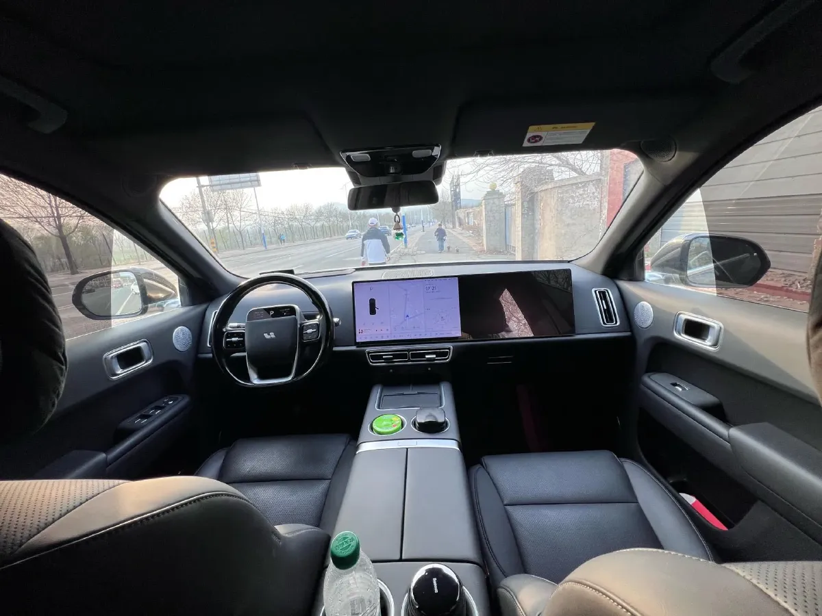 2024 Toyota Granvia 2.5L 189HP L4 E-CVT Hybrid,autocango,china used car exporter,china ev exporter,chinese used car exporter,chinese used ev exporter