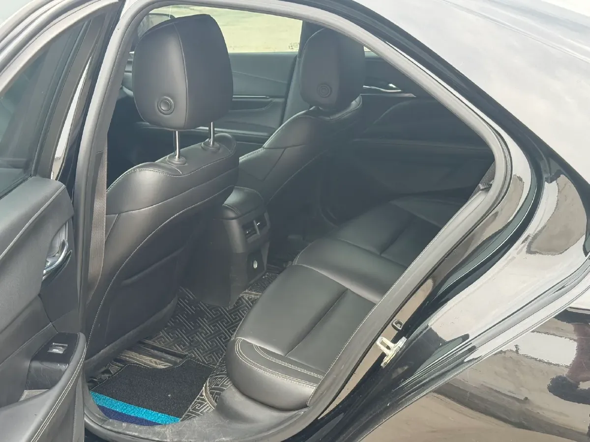 2021 Cadillac CT4 2.0T 237HP L4 8AT,autocango,china used car exporter,china ev exporter,chinese used car exporter,chinese used ev exporter