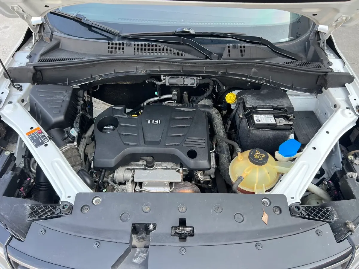 2018 Roewe RX5 1.5T 169HP L4 7DCT,autocango,china used car exporter,china ev exporter,chinese used car exporter,chinese used ev exporter