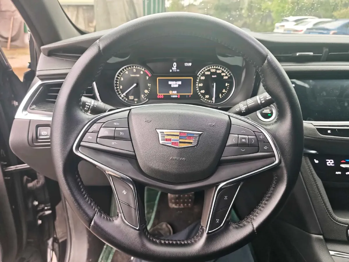 2020 Cadillac XT5 2.0T 241HP L4 9AT,autocango,china used car exporter,china ev exporter,chinese used car exporter,chinese used ev exporter