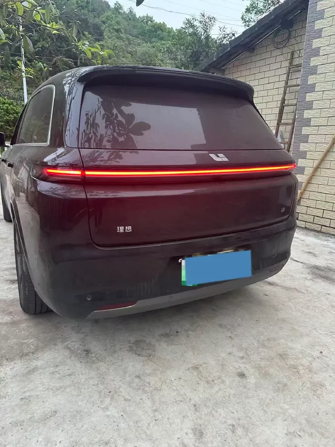 2024 Volvo S60 2.0T 197HP L4 7DCT,autocango,china used car exporter,china ev exporter,chinese used car exporter,chinese used ev exporter