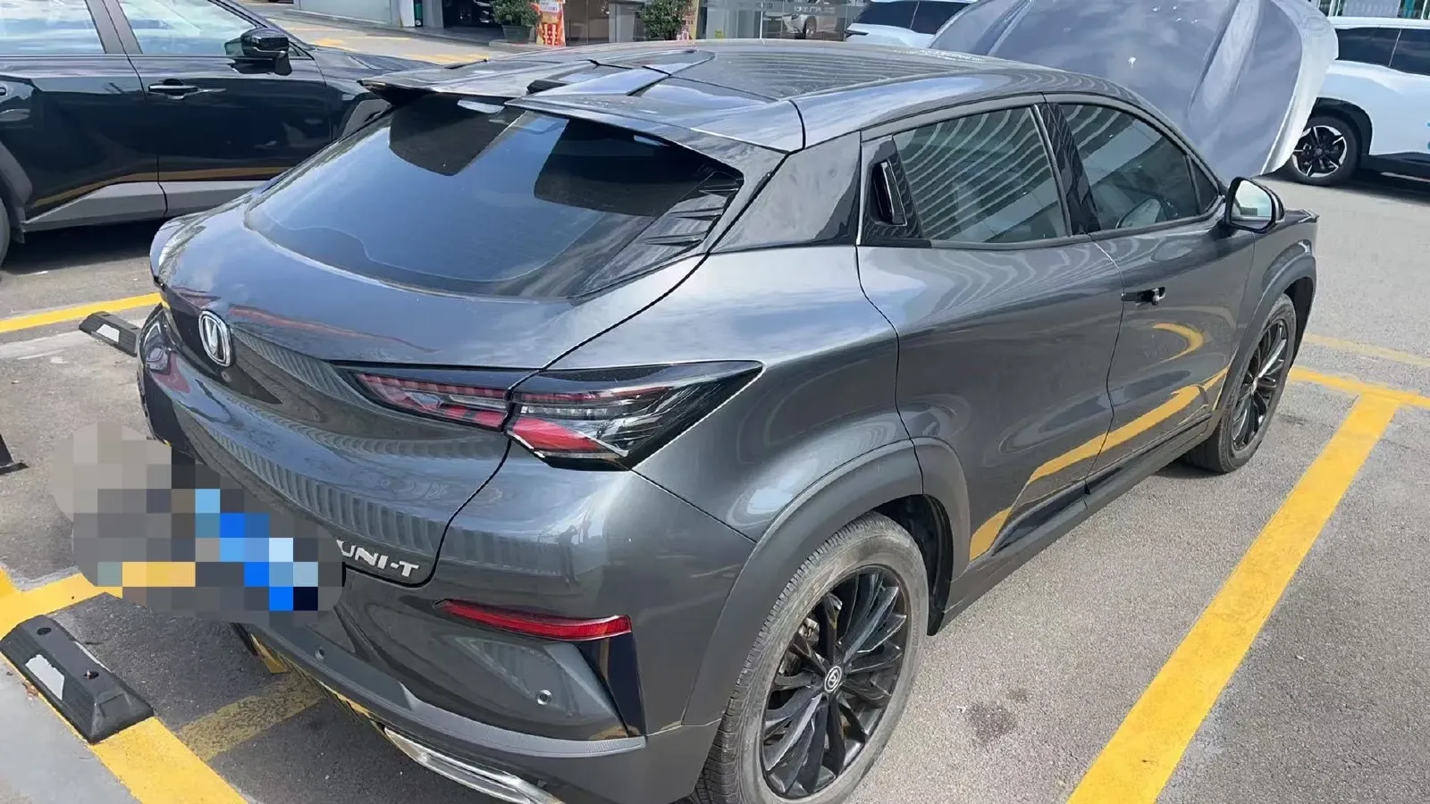 2022 ChangAn UNI-T 1.5T 188HP L4 7DCT,autocango,china used car exporter,china ev exporter,chinese used car exporter,chinese used ev exporter