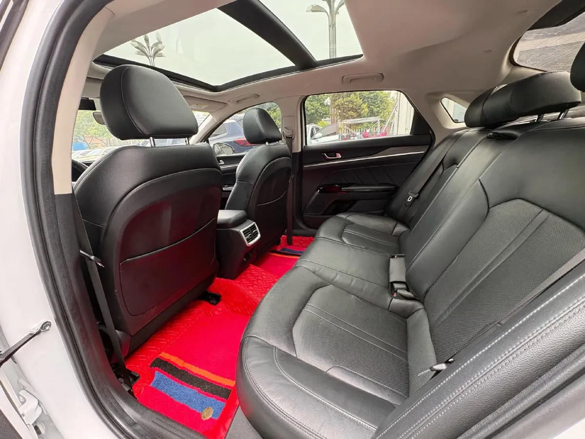 2020 Kia K5 2.0T 240HP L4 8AT,autocango,china used car exporter,china ev exporter,chinese used car exporter,chinese used ev exporter