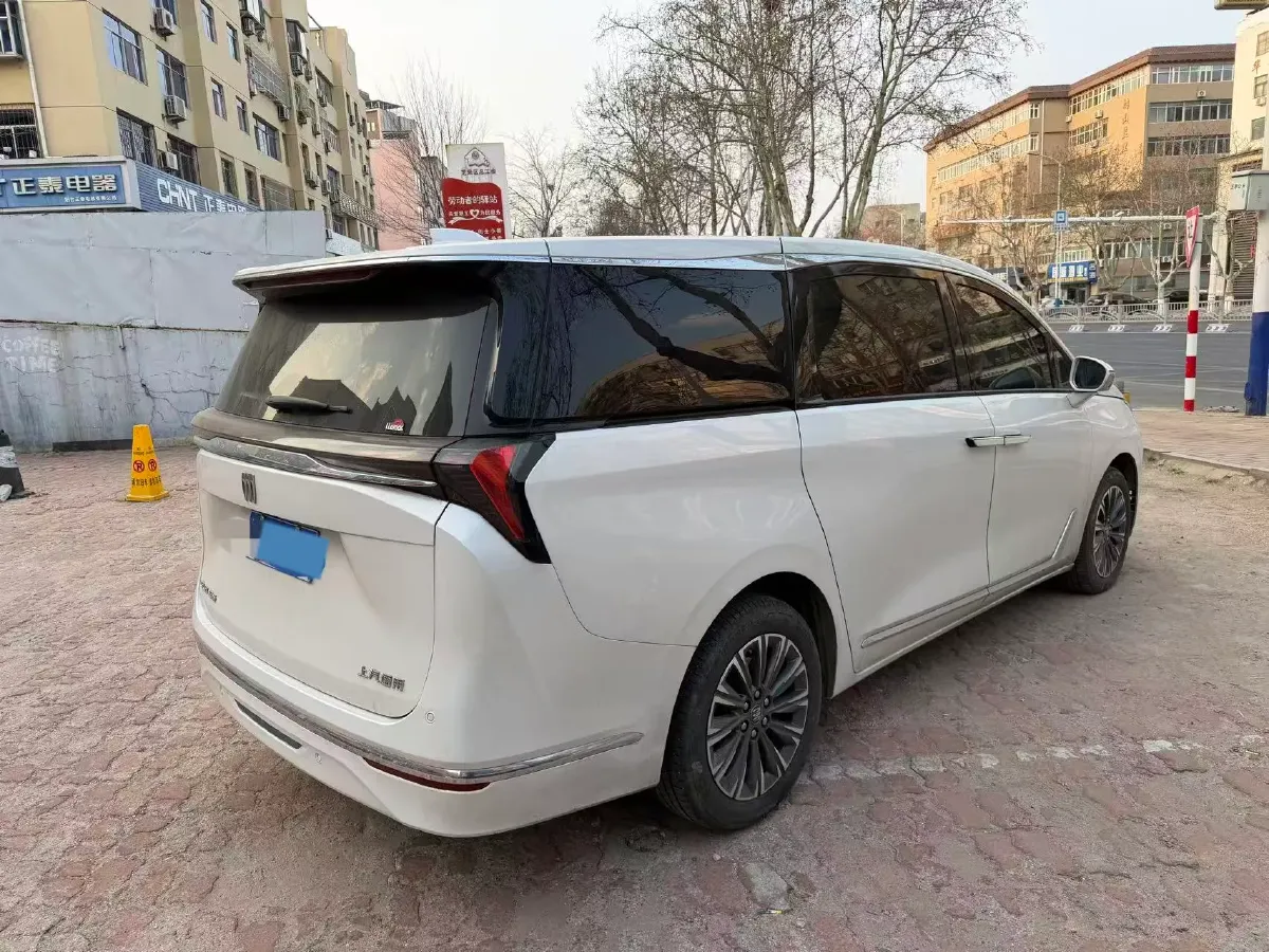 2025 Buick GL8 2.0T 237HP L4 9AT,autocango,china used car exporter,china ev exporter,chinese used car exporter,chinese used ev exporter