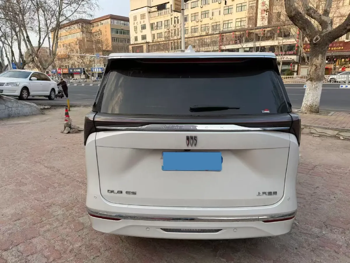 2025 Buick GL8 2.0T 237HP L4 9AT,autocango,china used car exporter,china ev exporter,chinese used car exporter,chinese used ev exporter